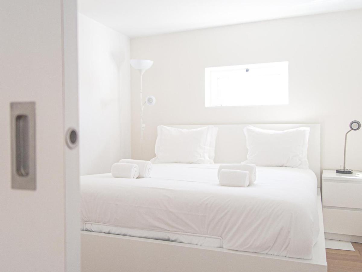 Baixa Chiado 2 Bedroom Duplex Apt With Ac Elevator Лиссабон Экстерьер фото